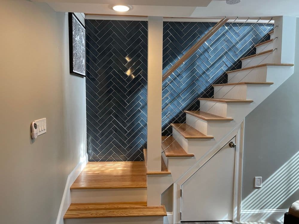 Gallery photos for Staircase Railing Installation: Image #1